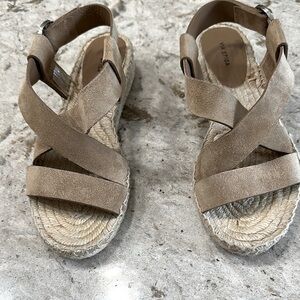 Priced to sell Via Spiga Brown Suede Espadrille Sandals size 8